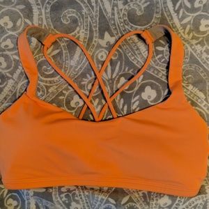 Lululemon Free to Be Bra Color: Pizzaz Size 4